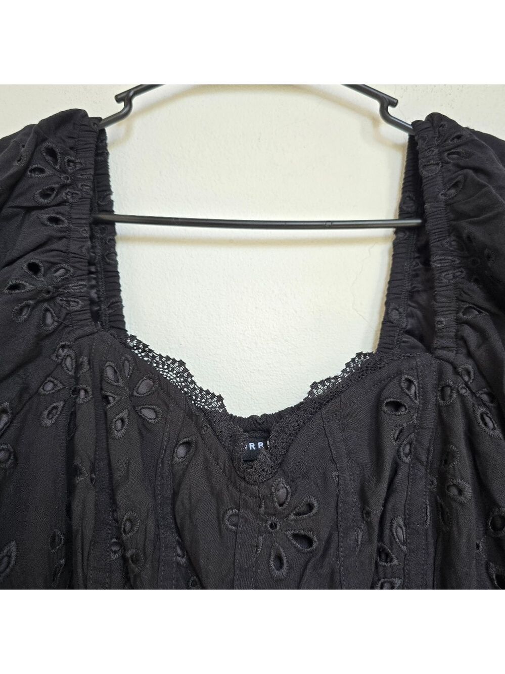 NWT TORRID Babydoll Eyelet Challis Black Short Sleeve Blouse Size 1X 14-16 - Picture 6 of 16